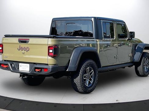 Certified 2025 Jeep Gladiator Mojave w/ Convenience Group AWD/4WD image 8