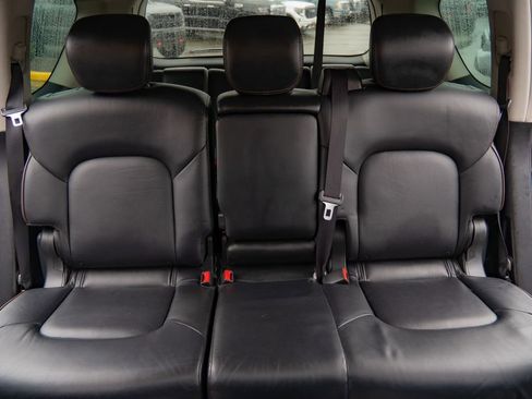 Used 2018 Nissan Armada SL w/ Moonroof Package image 11