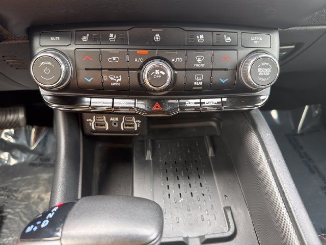 Used 2025 Dodge Durango R/T AWD/4WD image 19