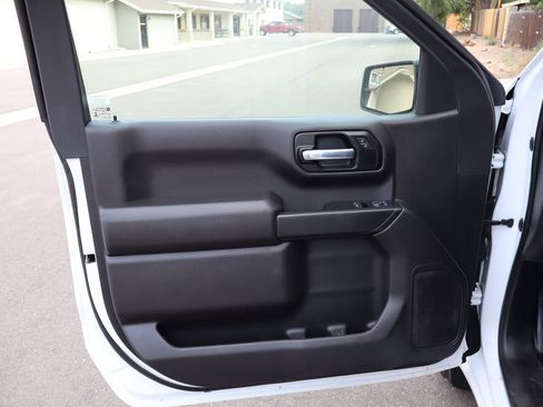 Used 2021 Chevrolet Silverado 1500 W/T w/ WT Value Package AWD/4WD image 19