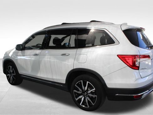 Used 2022 Honda Pilot Touring image 13
