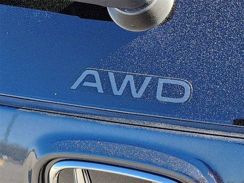 Used 2024 Honda CR-V EX image 9