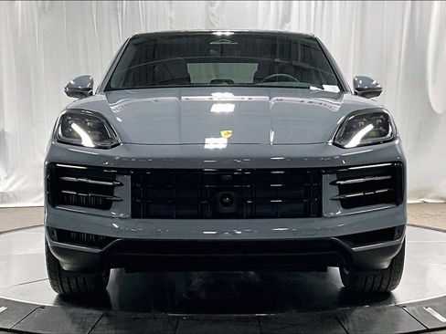 New 2026 Porsche Cayenne image 10