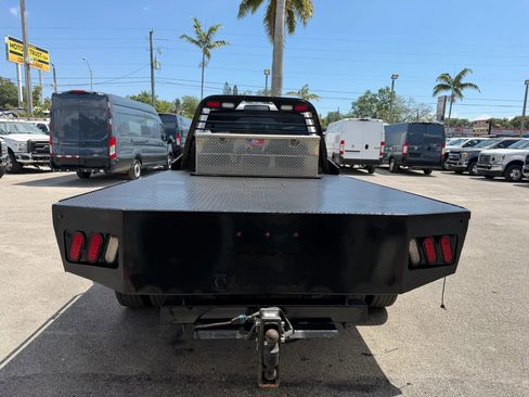 Used 2020 RAM 4500 Tradesman w/ Chrome Appearance Group image 4