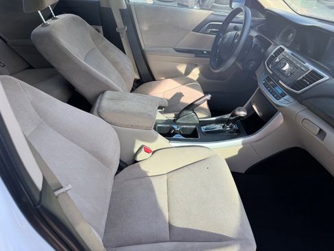 Used 2013 Honda Accord LX image 11