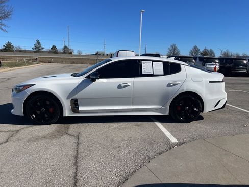 Used 2018 Kia Stinger GT image 6