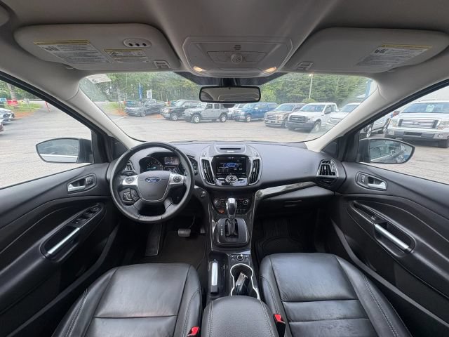 Used 2015 Ford Escape Titanium w/ Equipment Group 301A AWD/4WD image 15