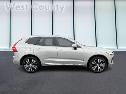 Certified 2023 Volvo XC60 B5 Plus w/ Climate Package image 2