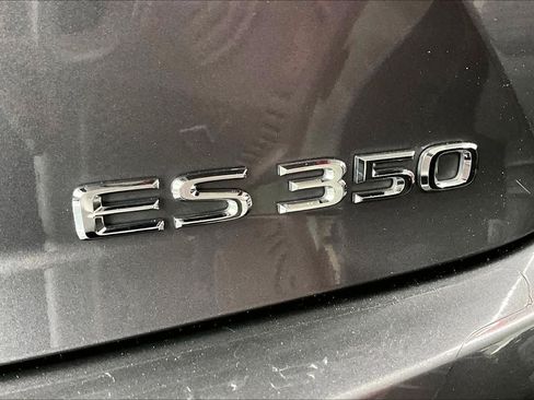 Used 2016 Lexus ES 350 w/ Navigation System Package FWD image 9