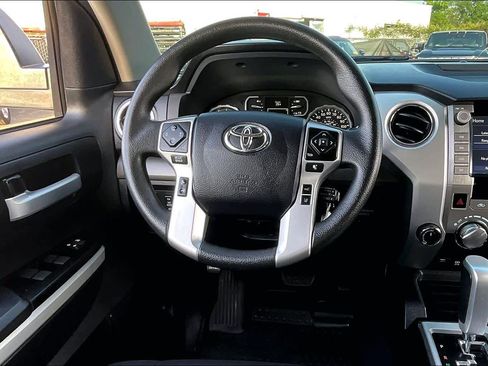 Used 2021 Toyota Tundra SR5 w/ Trail Edition image 6