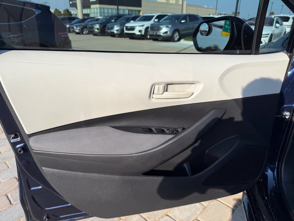 Used 2024 Toyota Corolla LE FWD image 23