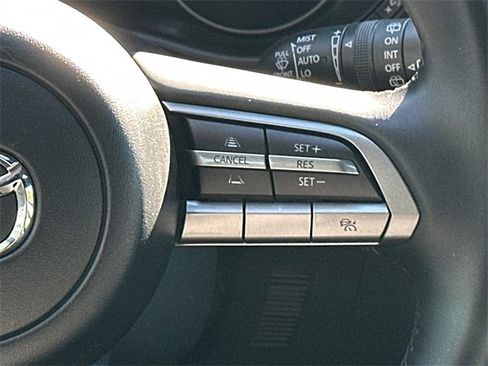 Used 2021 MAZDA MAZDA3 s image 25