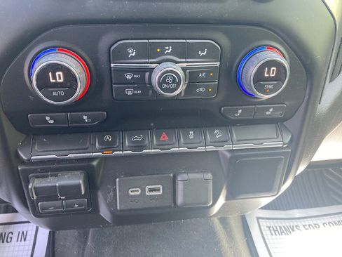 Used 2019 Chevrolet Silverado 1500 LT w/ All-Star Edition AWD/4WD image 27