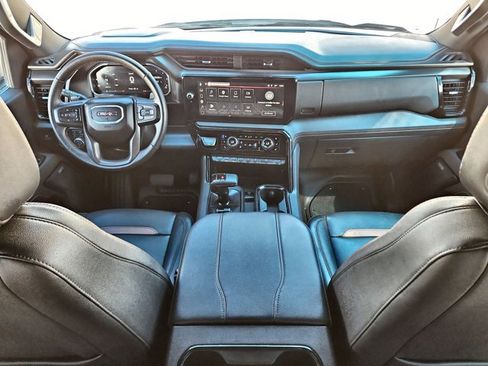 Certified 2026 GMC Sierra 1500 AT4 AWD/4WD image 18