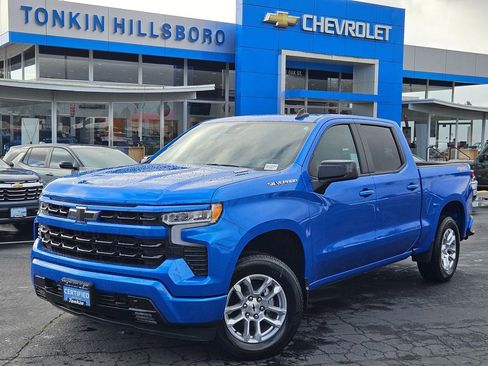 Certified 2025 Chevrolet Silverado 1500 RST w/ Convenience Package II image 2