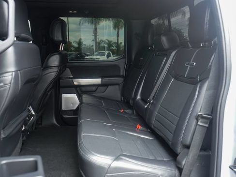 Used 2025 Ford F450 Platinum w/ FX4 Off-Road Package AWD/4WD image 39