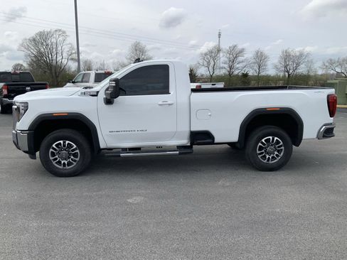 Used 2025 GMC Sierra 2500 SLE w/ SLE Convenience Package image 5