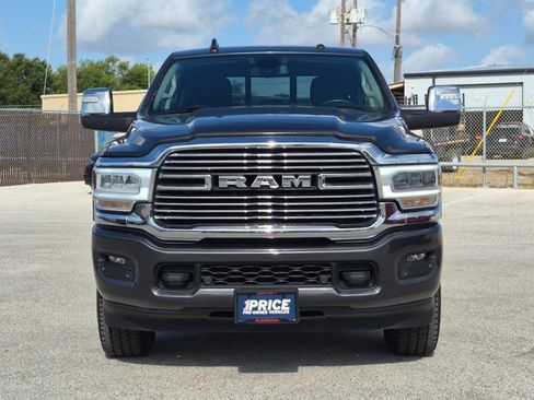 Used 2024 RAM 2500 Laramie AWD/4WD image 2