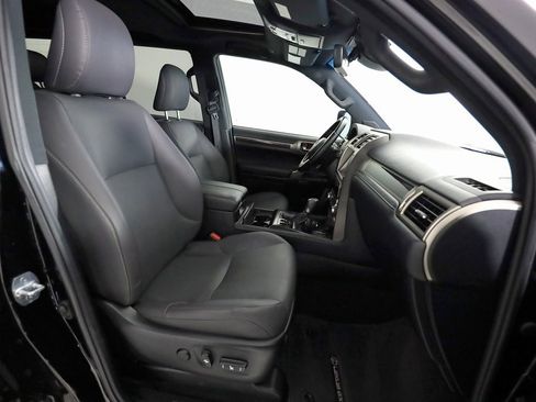 Used 2021 Lexus GX 460 Premium image 11