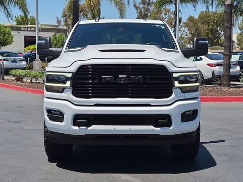 Used 2023 RAM 3500 Laramie AWD/4WD image 3