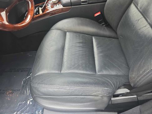 Used 2011 Mercedes-Benz S 550 4MATIC image 16