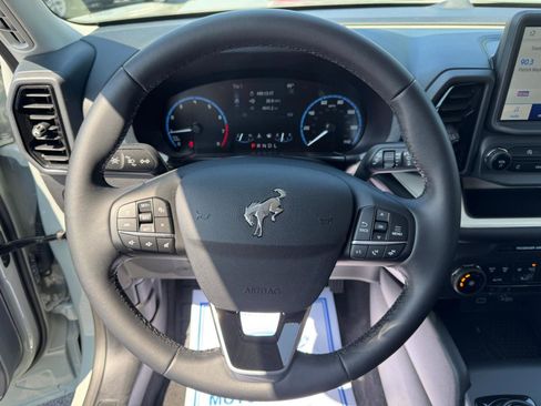 Used 2024 Ford Bronco Sport Heritage w/ Heritage Convenience Package AWD/4WD image 8