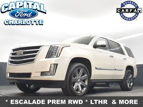 Used 2015 Cadillac Escalade Premium image 21