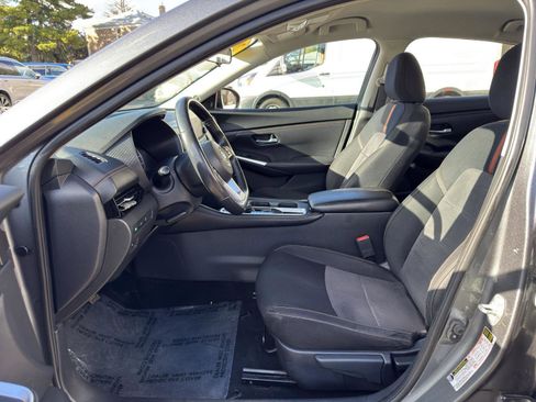 Used 2021 Nissan Sentra SR image 25