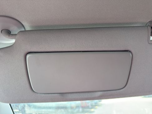 Used 2019 GMC Terrain SLE w/ LPO, Floor Liner Package FWD image 24