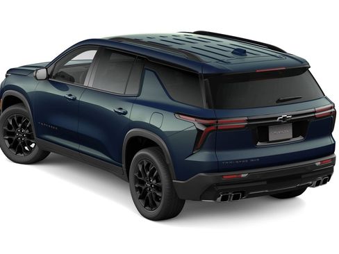 New 2026 Chevrolet Traverse LT image 2