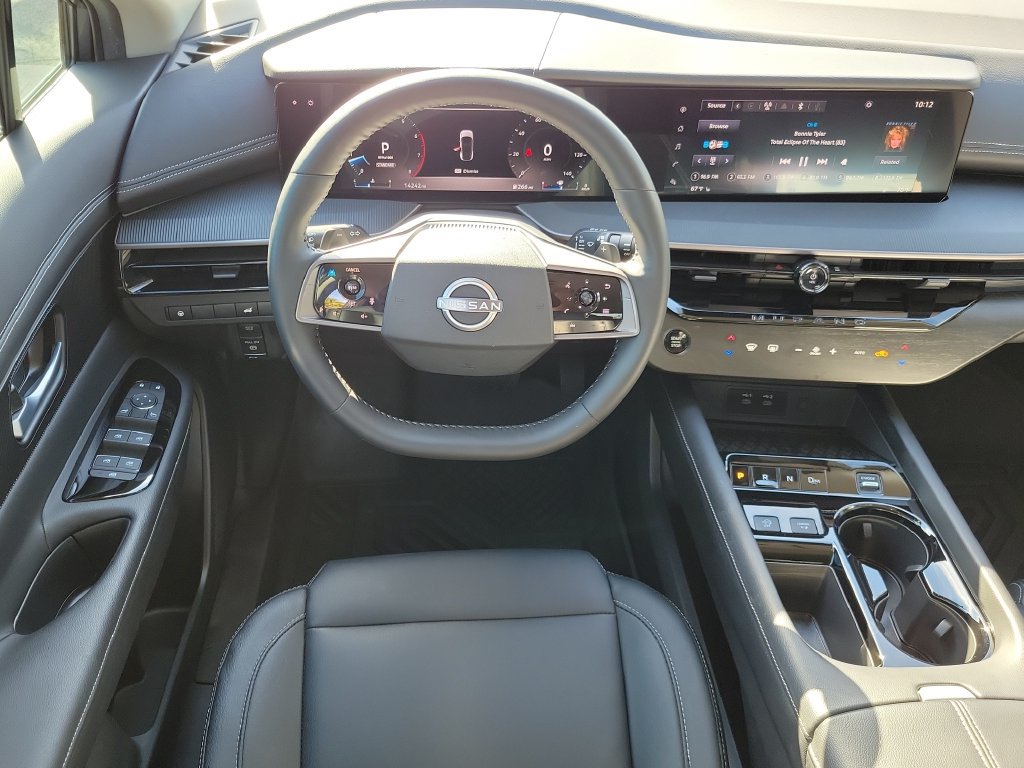 Used 2025 Nissan Murano SV FWD image 19