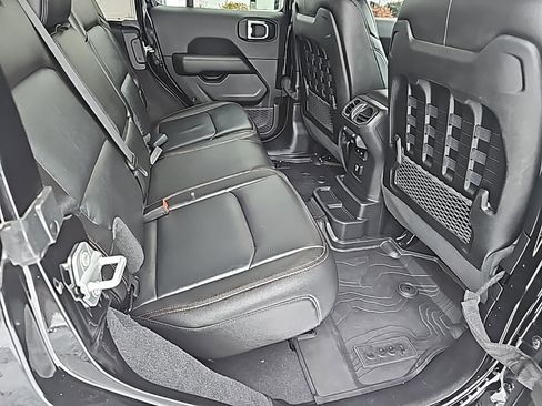 Certified 2021 Jeep Wrangler Unlimited Rubicon image 27