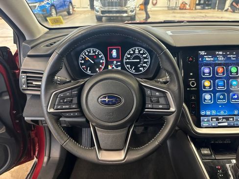 Certified 2024 Subaru Outback Premium AWD/4WD image 9
