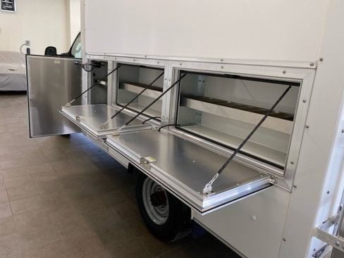 New 2026 Ford E-350 and Econoline 350 Super Duty w/ Power Equipment Group image 6