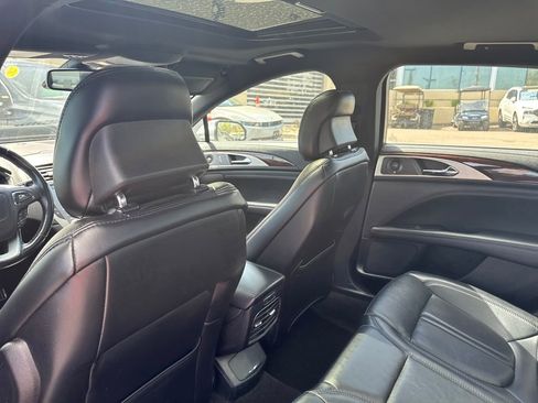 Used 2019 Lincoln MKZ Reserve w/ Reserve Plus Package FWD image 25