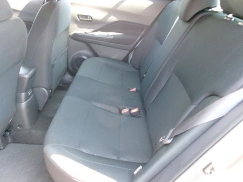 Used 2025 Nissan Kicks Play S FWD image 10