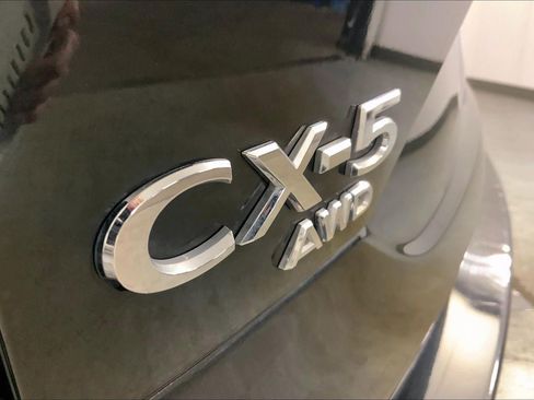 Used 2025 MAZDA CX-5 AWD 2.5 S w/ Preferred Package image 8