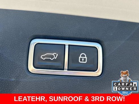 Used 2021 Kia Sorento EX w/ Panoramic Sunroof Package AWD/4WD image 12