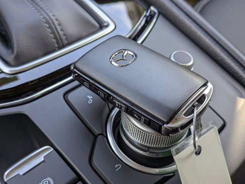 New 2025 MAZDA CX-5 AWD 2.5 S w/ Preferred Package image 31