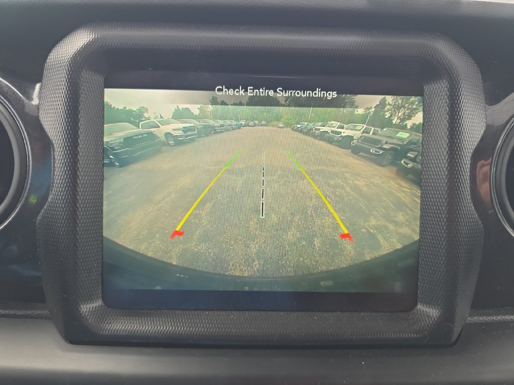 Used 2021 Jeep Wrangler Unlimited Sport AWD/4WD image 18