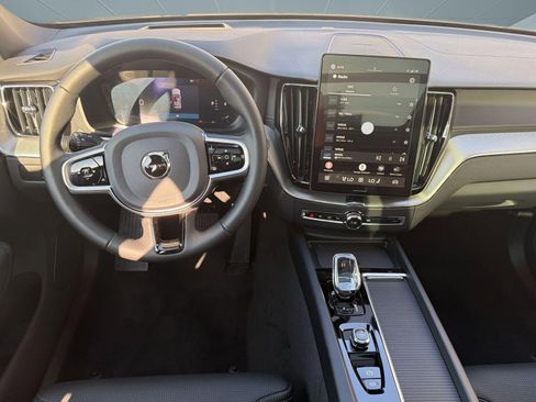 New 2026 Volvo XC60 B5 Ultra w/ Climate Package AWD/4WD image 25