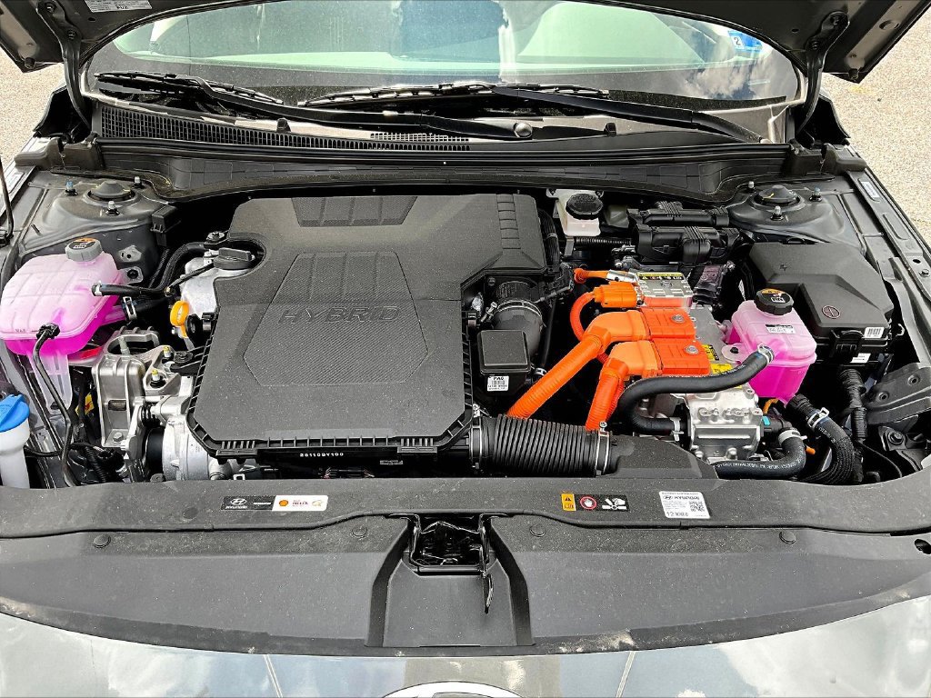 New 2026 Hyundai Elantra SEL w/ Cargo Package FWD image 11