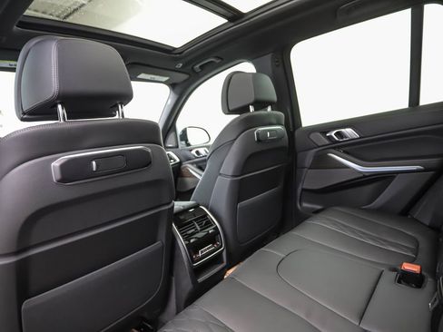 Used 2026 BMW X5 xDrive50e w/ M Sport Package image 20