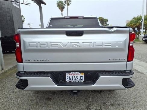 Used 2021 Chevrolet Silverado 1500 Custom image 19