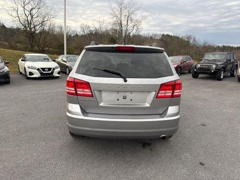 Used 2018 Dodge Journey SE w/ Connectivity Group image 7
