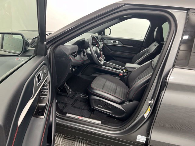 Used 2026 Ford Explorer ST-Line AWD/4WD image 9