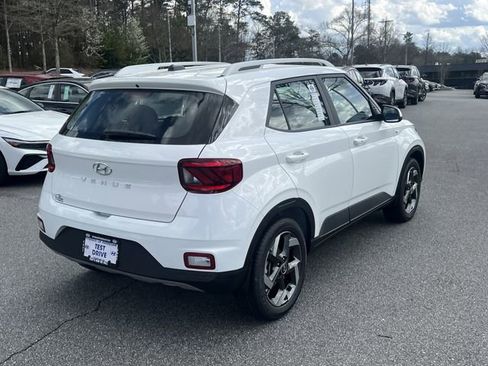 New 2026 Hyundai Venue SEL image 7