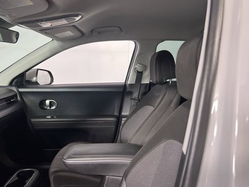 Used 2024 Hyundai Ioniq 5 SE image 25