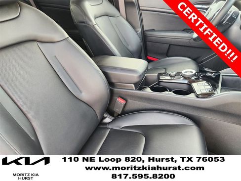 Certified 2025 Kia Sportage EX image 20