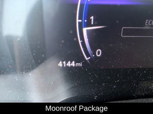 Used 2026 Toyota Corolla Cross LE image 19